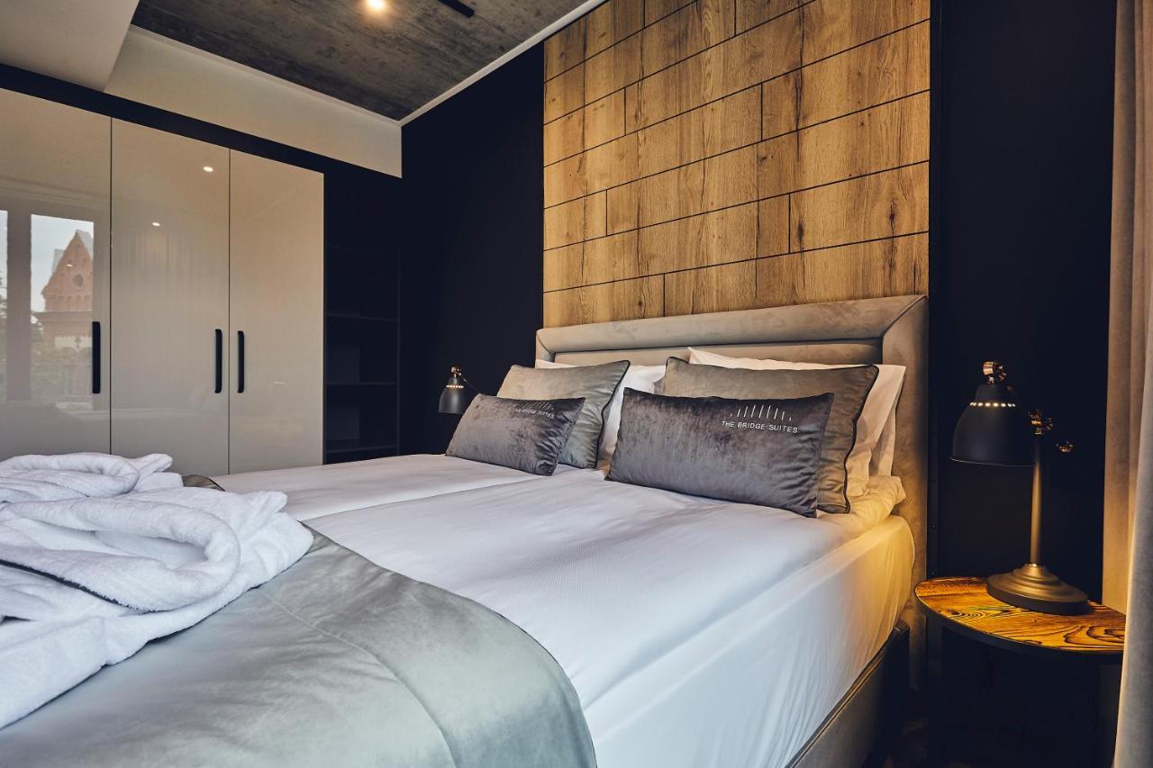 The Bridge Suites Hotel Krakow Exterior photo