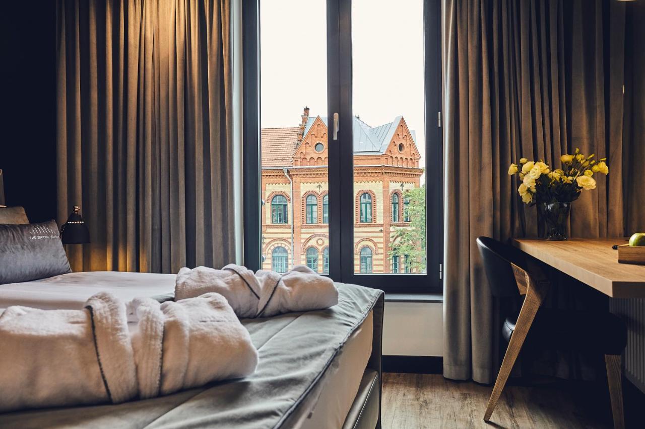 The Bridge Suites Hotel Krakow Exterior photo