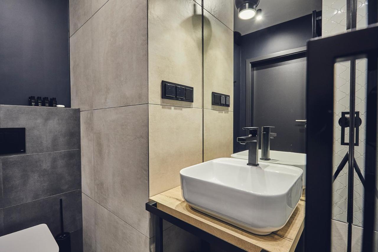 The Bridge Suites Hotel Krakow Exterior photo