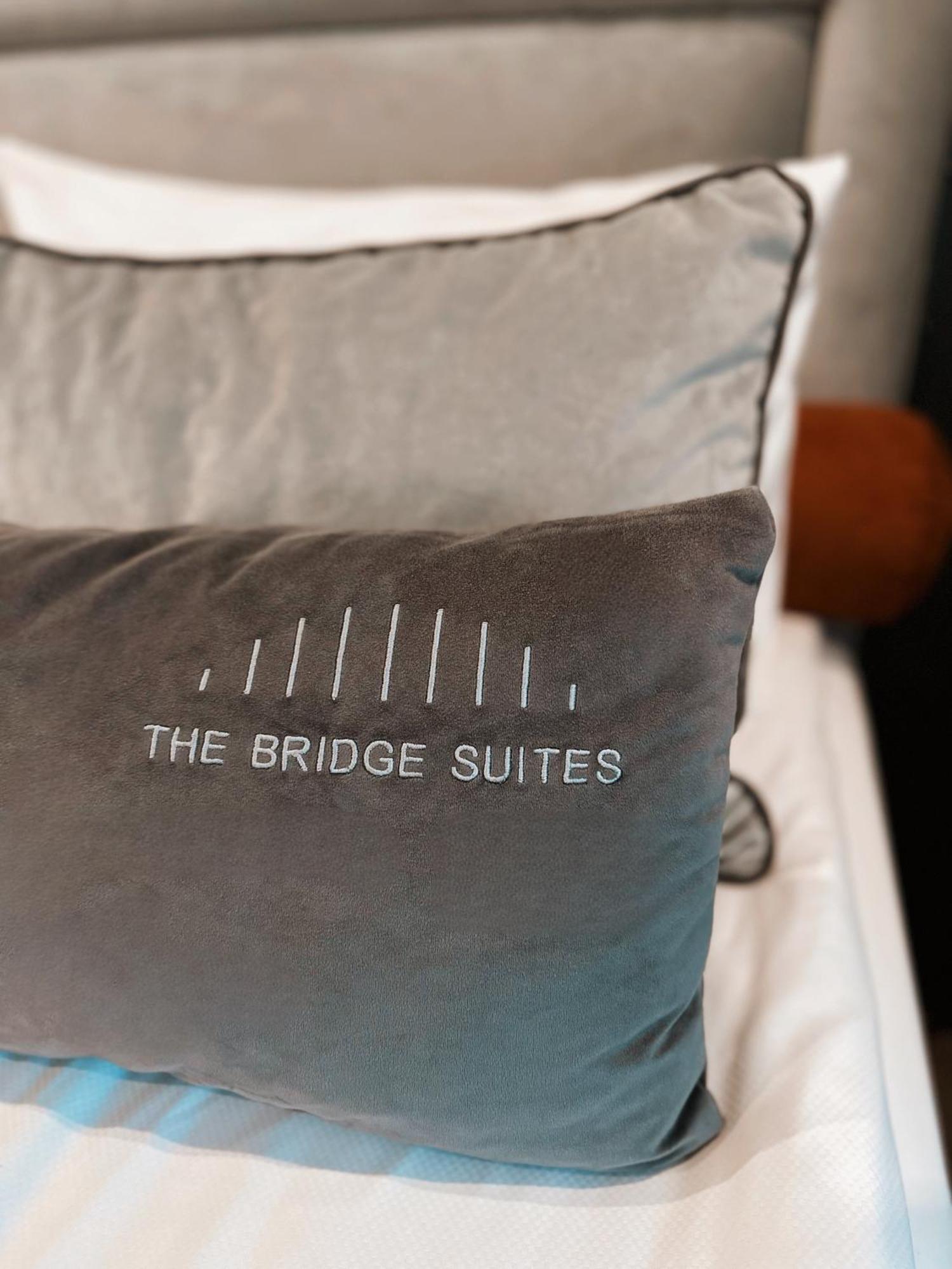 The Bridge Suites Hotel Krakow Exterior photo